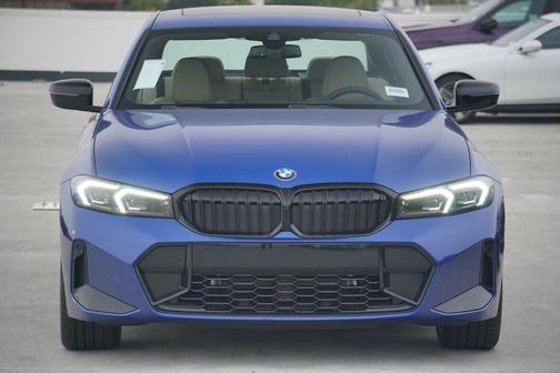 2025 BMW 330 i