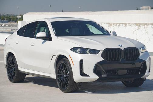 2026 BMW X6 xDrive40i