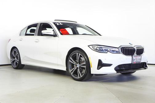 2022 BMW 330 330i