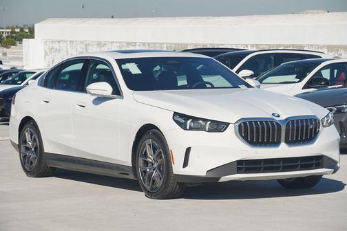 2026 BMW i5 eDrive40