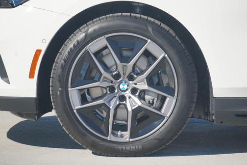 2026 BMW i5 eDrive40