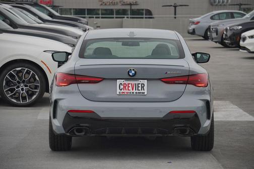 2025 BMW M440 i