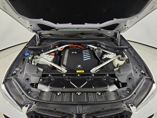 2023 BMW X5 PHEV xDrive45e