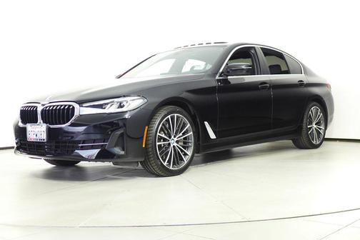 2021 BMW 530 530i