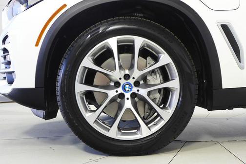 2023 BMW X5 PHEV 