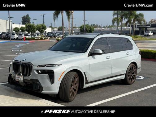 2023 BMW X7 xDrive40i