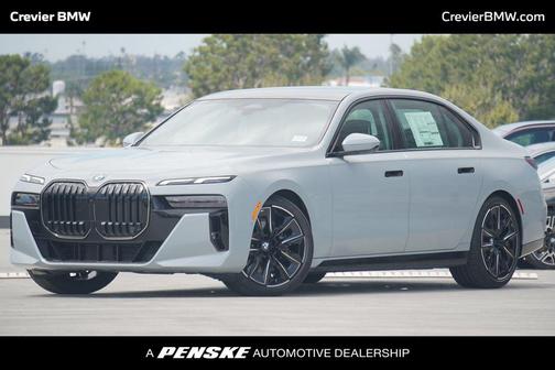 2025 BMW 740 i