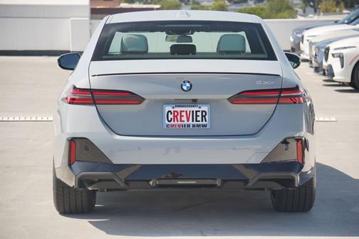 2026 BMW 530 i