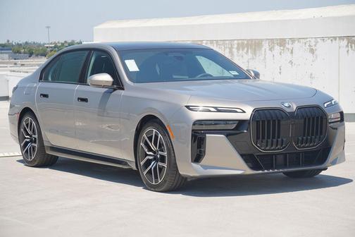 2025 BMW 760 i xDrive