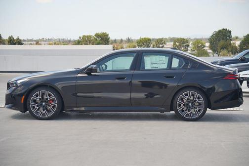 2026 BMW 540 i xDrive