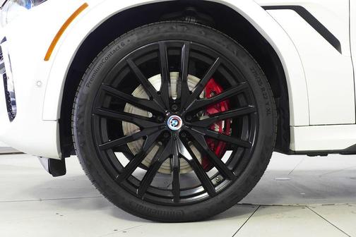 2023 BMW X6 M50i
