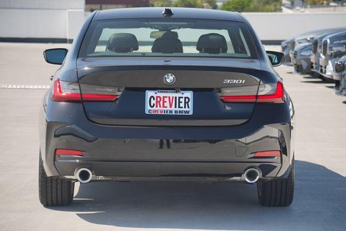 2025 BMW 330 i