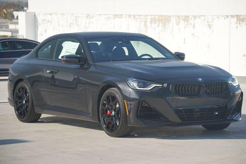 2026 BMW M240 i xDrive