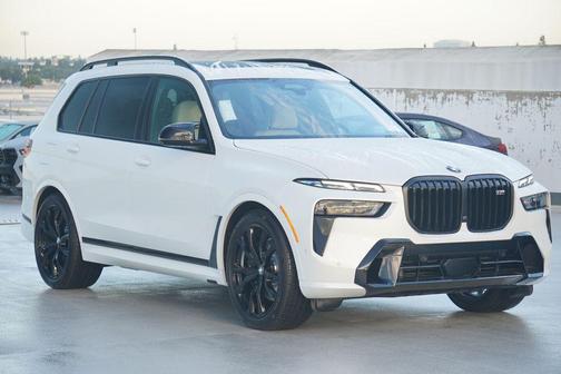 2026 BMW X7 M60i