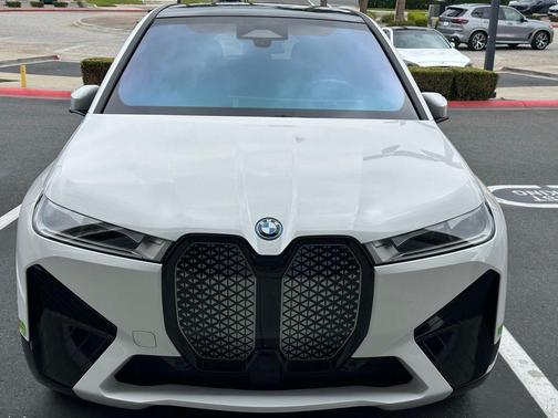 2023 BMW iX xDrive50
