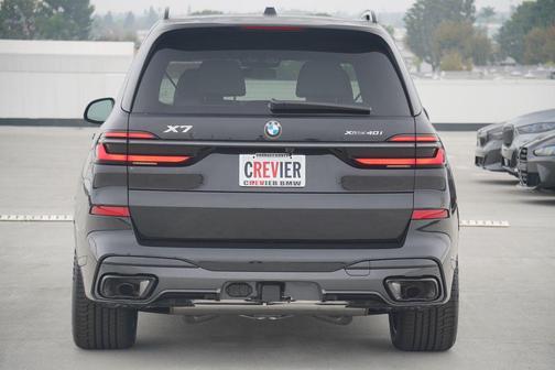 2026 BMW X7 xDrive40i