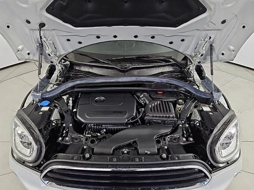 2021 MINI Countryman Oxford Edition