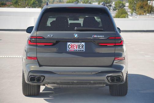2026 BMW X7 M60i