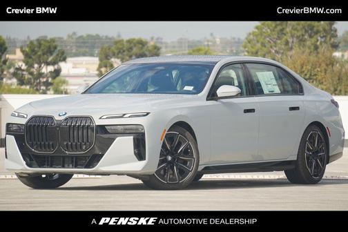 2026 BMW 740 i