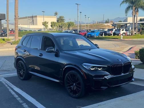 2023 BMW X5 M50i