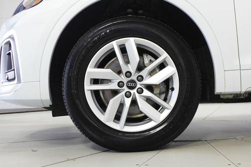 2023 Audi Q5 45 S line Premium