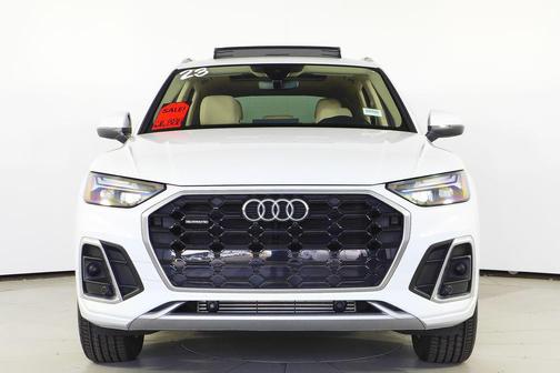 2023 Audi Q5 45 S line Premium