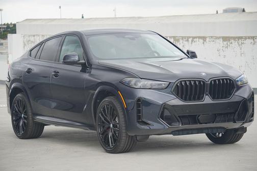 2026 BMW X6 xDrive40i