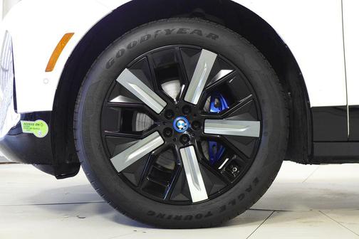 2023 BMW iX xDrive50