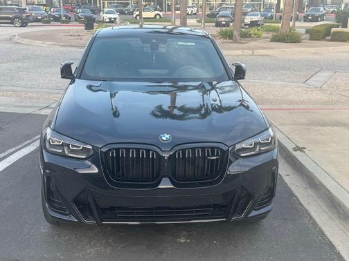 2023 BMW X4 M40i