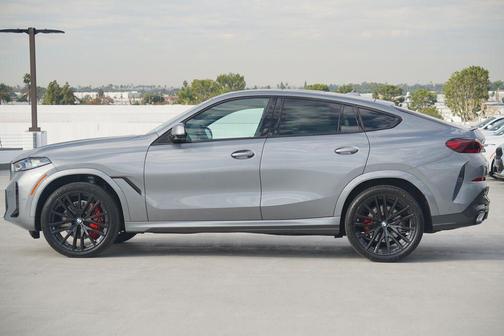 2026 BMW X6 xDrive40i