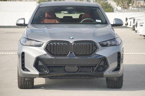 2026 BMW X6 xDrive40i