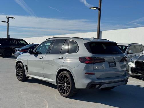 2025 BMW X5 sDrive40i