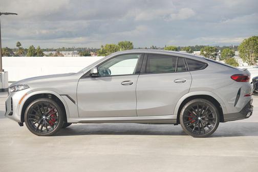 2026 BMW X6 xDrive40i