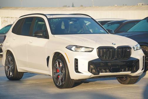 2026 BMW X5 M60i