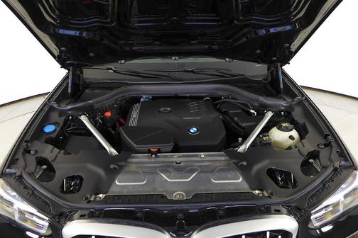 2023 BMW X4 xDrive30i