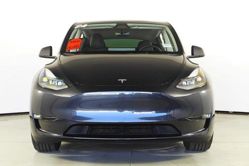 2024 Tesla Model Y Performance Dual Motor All-Wheel Drive