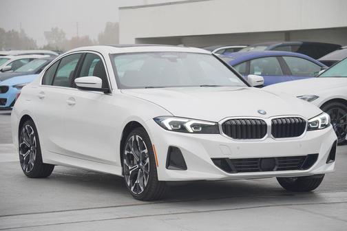 2025 BMW 330 i
