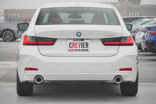 2025 BMW 330 i