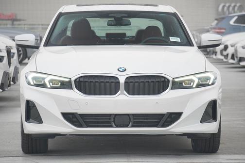 2025 BMW 330 i