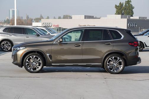 2026 BMW X5 sDrive40i
