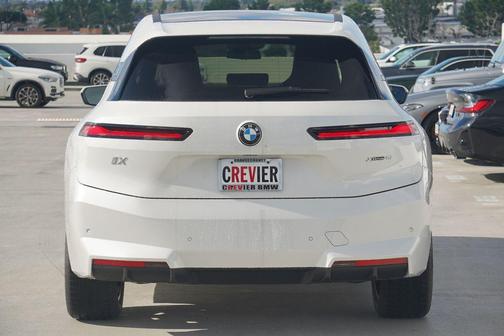 2026 BMW iX xDrive45