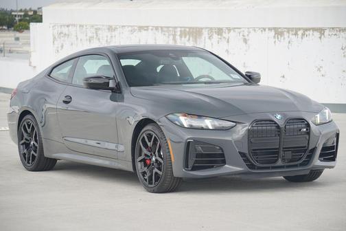 2026 BMW M440 i xDrive