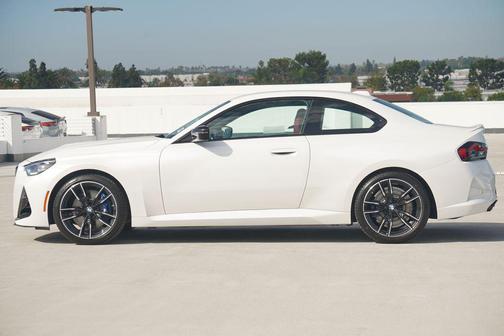 2026 BMW M240 i