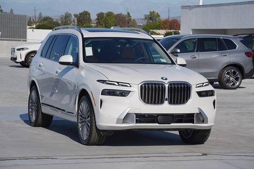 2026 BMW X7 xDrive40i