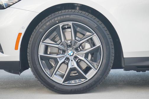 2026 BMW 530 i