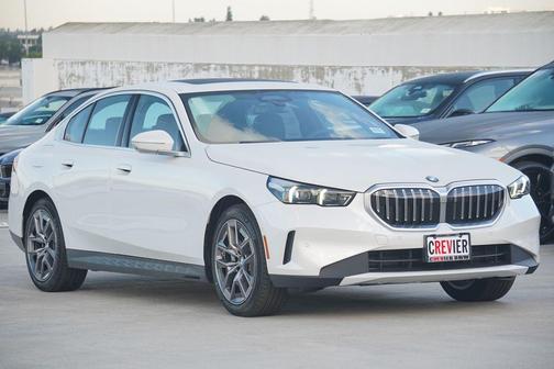 2026 BMW 530 i