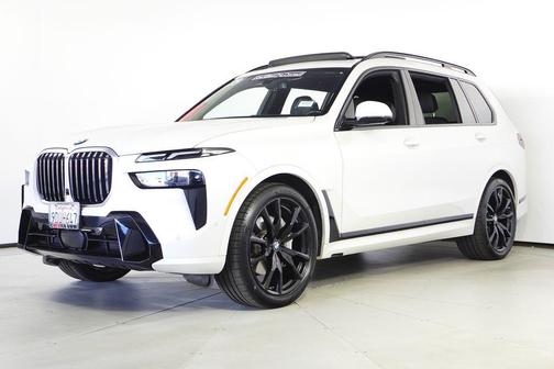 2023 BMW X7 xDrive40i