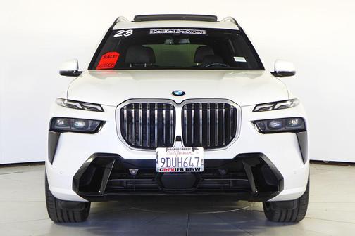 2023 BMW X7 xDrive40i