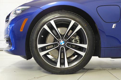 2018 BMW 330e iPerformance