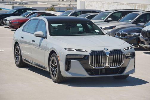 2025 BMW 760 i xDrive